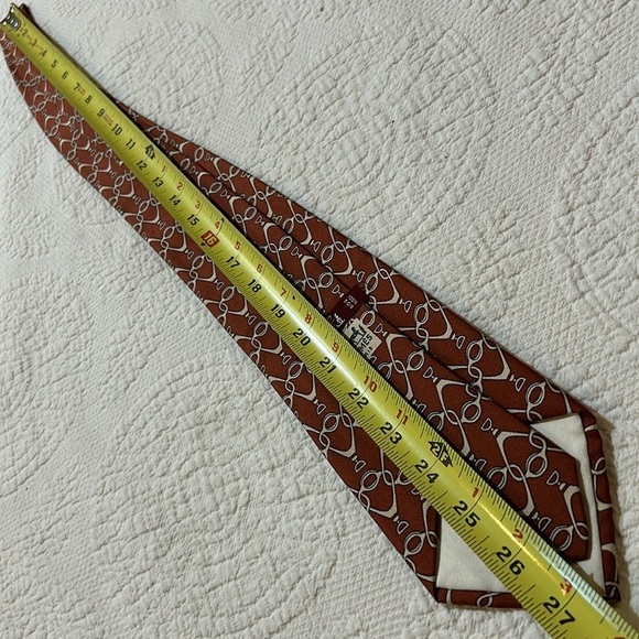 Hermes Men’s Silk Tie - Picture 5 of 10